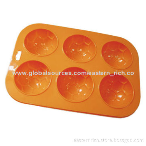 Silicone football muffin pan, sized 26x18.2x3.5cm